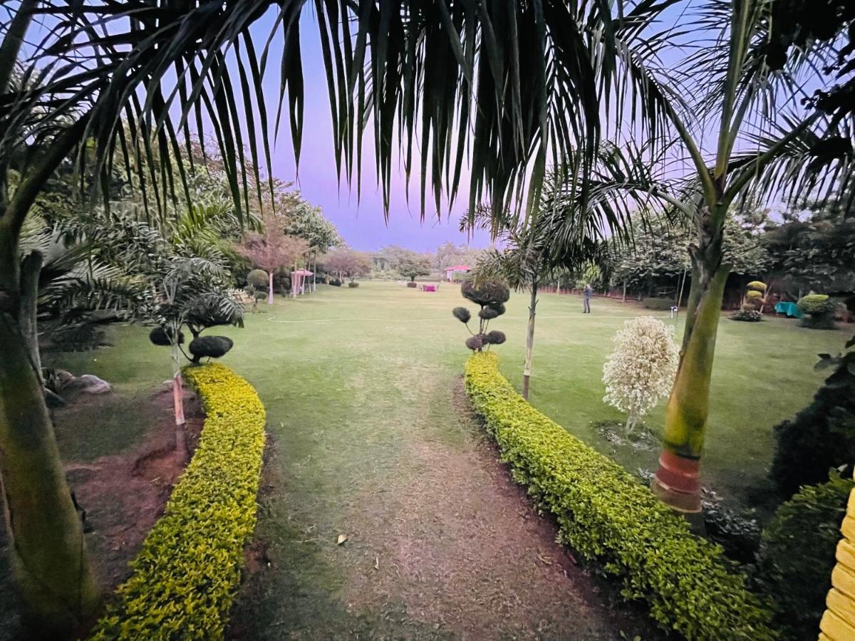 Anantam Aravali Villa Gurgaon Exterior photo