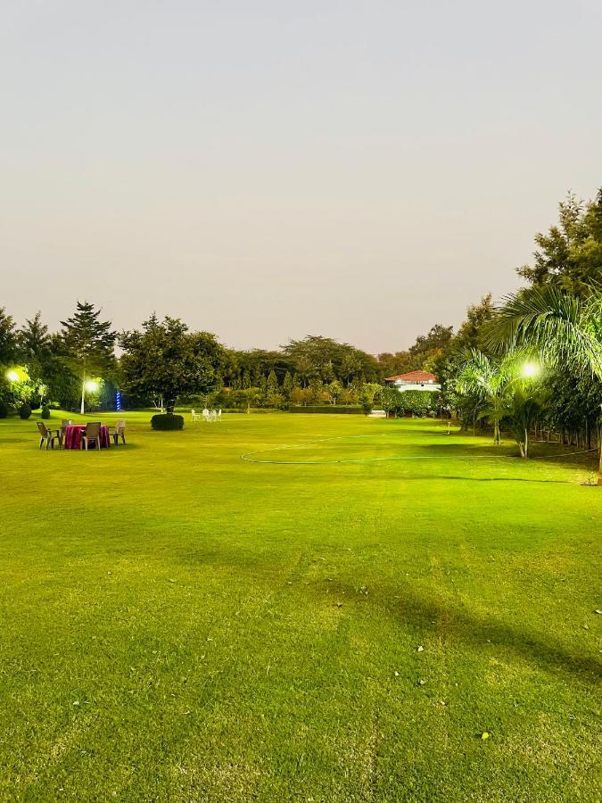 Anantam Aravali Villa Gurgaon Exterior photo
